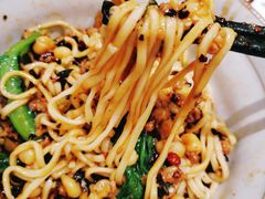 -呼啦面馆·头牌豌杂面(爱琴海店)