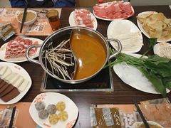 -呷哺呷哺(世贸.工三店)
