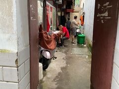 -张阿三馄饨店