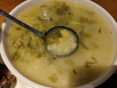 酸菜豆瓣汤-盐帮食坊•小河帮川菜(四川师大店)