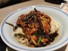 肉丝葱油拌面-君东记本帮面馆(天钥桥路店)