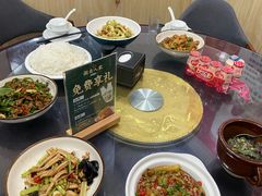 -湖南人家湘菜馆(镇江路店)