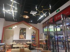 -极有家小鱼小鸡石锅煲(佳兆业店)