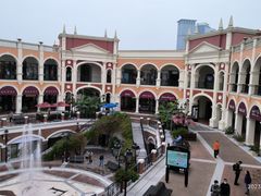 -佛罗伦萨小镇广佛名品奥特莱斯(疏港路店)