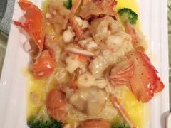 -王朝大酒店徐汇店-地面停车场