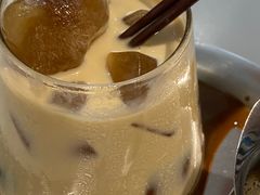 -露露家咖啡店