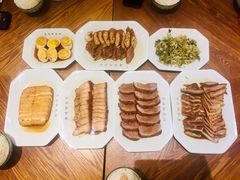 -狮头牌卤味研究所·卤味饭(花城汇南区店)