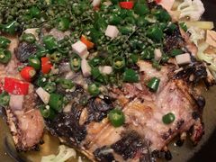 清江鱼-令狐冲·炭烤活鱼(宝龙店)