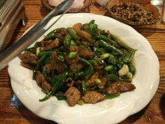 -富正毅三下锅·湘西韵味(天门山索道店)