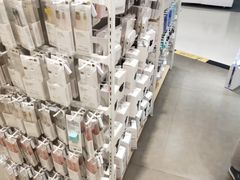 -名创优品(广东东莞东城万达2店)