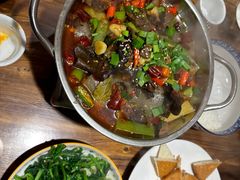 -乡土特色.冷锅鱼.牦牛肉汤锅