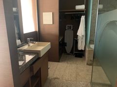 -上海外滩茂悦大酒店