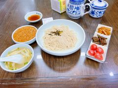 -裕兴记•蟹黄面馆(人民广场店)