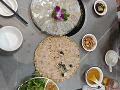 -官塘陈记鱼生·潮汕砂锅粥·牛肉火锅(潮枫路总店)