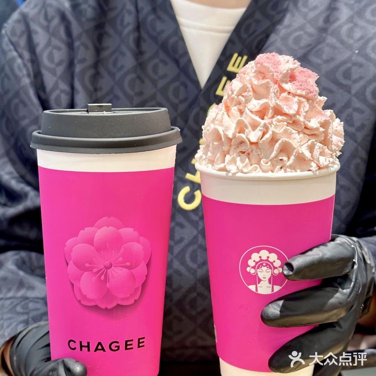 霸王茶姬小粉杯🌸pyq最新时尚单品!!!