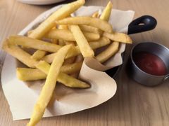 -必胜客(港汇店)