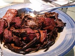 土罐煨花肉-芙蓉凰花园酒楼
