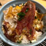 厌倦了千篇一律性冷淡风格，这家充满强烈复古感和古典主义的餐厅