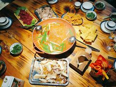 -普洱小黄牛餐厅铜火锅·思茅地方菜(世纪城店)