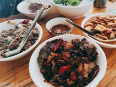 -嵩明马春能牛菜馆(七步场社区农贸市场店)