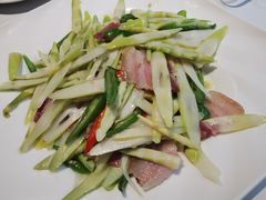 青笋炒肉-琬苑鸽庄·川粤融合菜(解放碑总店)