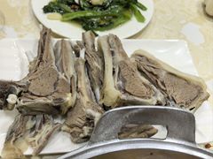 -尕有炕锅烤羊肉