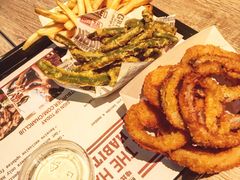 -The Habit Burger Grill 哈比特汉堡(复兴soho店)