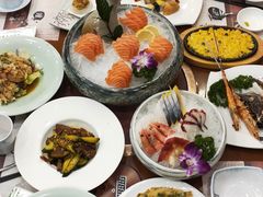 -青瓦餐厅·生鱼片·韩园烤肉(西塔店)