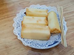 金牌炸牛奶-广信牛奶甜品世家(台东店)