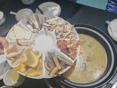 -野菌皇海景野生菌火锅(滨海大道店)