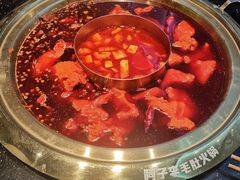 -周小明火锅(黑金冠社区店)