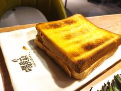 -喝丢一只鞋海鲜烧烤·海肠捞饭(东关街店)