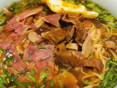 -镇南锅盖面馆(解放路店)