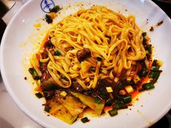 -李与白包子铺(桐梓林店)