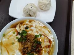 -老前童小吃(北明程路店)