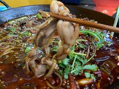 -鸿顺老铁锅美蛙鱼府(解放碑店)