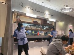 -必胜客(港城新天地店)
