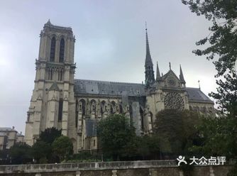 现在一把火..烧得这么厉害 好可惜啊