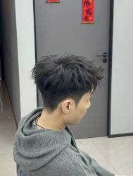 -韩国丽安形象设计