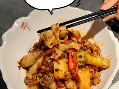 -虾胡闹龙虾馆(湄南河店)