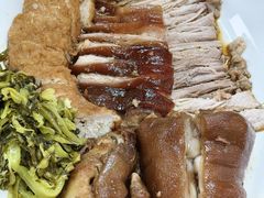 -明姨仔潮汕美食·碳炉猪脚·汕尾牛腩饭·起片鸡煲(起义路店)