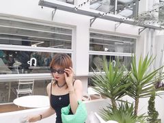 -DIOR迪奥(德基广场女装店)