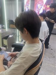 -藤野造型烫发染发