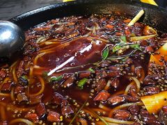 -鸿顺老铁锅美蛙鱼府(解放碑店)