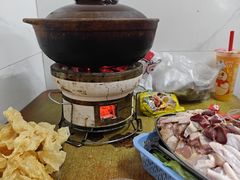 -威邵鸡煲(西华路总店)