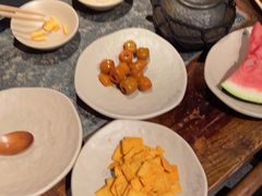 -老牌坊云南鱼豆花火锅(哈西万达店)