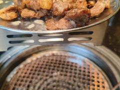 -韩烧牛中牛·甄选黑牛烤肉(黑金店)