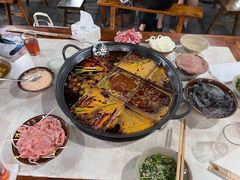 -正南齊北重庆老火锅(光华村直营店)