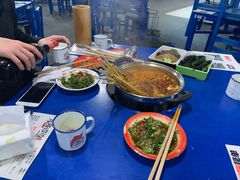马路边边串串-马路边边老成都串串香(星耀城店)