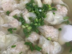 -张阿三馄饨店